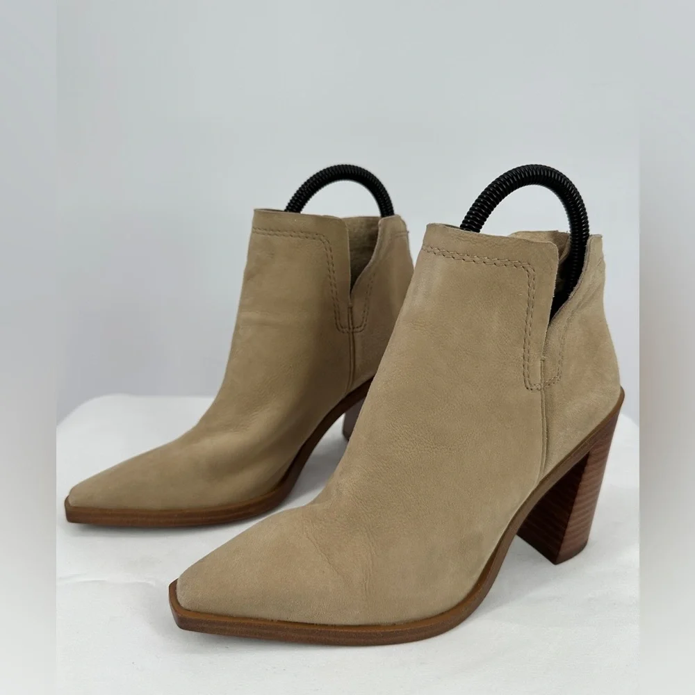 Vince Camuto | Women’s 5.5 Welland Suede‎ Booties Tortilla